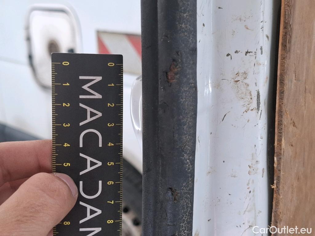  Renault  Master RENAULT  VU 4p Fourgon Gd Conf F3500 L2H2 dCi 125 #147