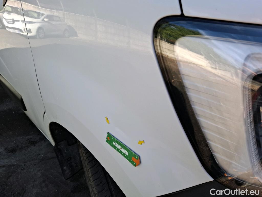  Renault  Master  Fourgon L2H2 3 5 Grand Confort dCi 135CV BVM6 E6dT #37