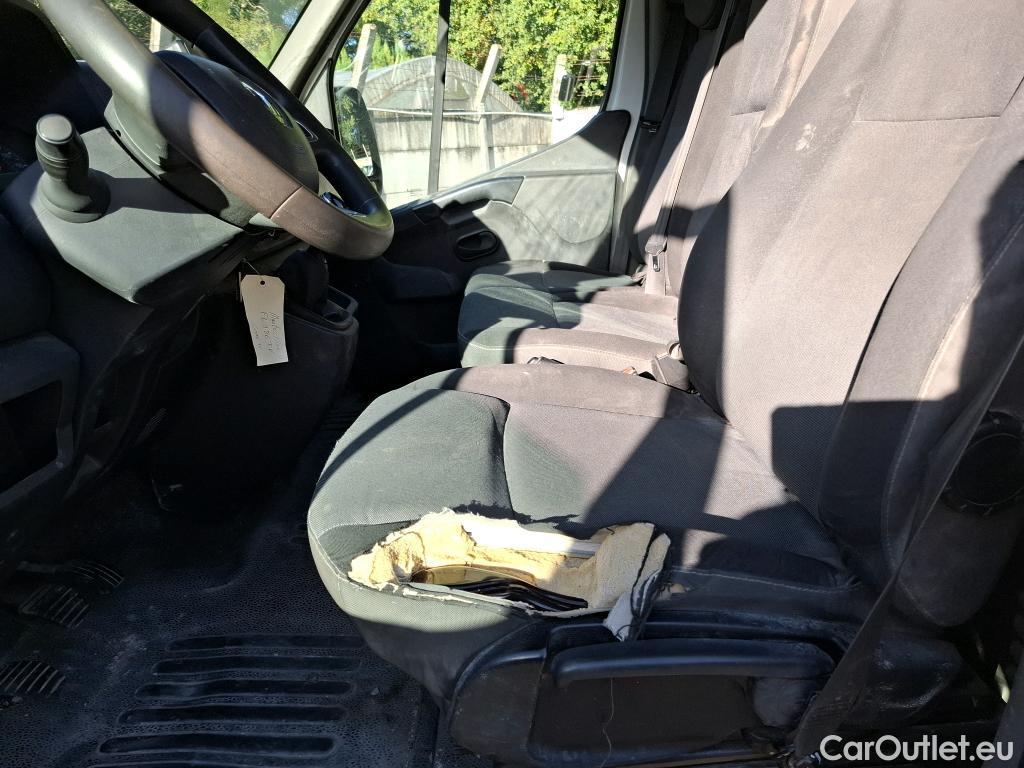  Renault  Master  Fourgon L2H2 3 5 Grand Confort dCi 135CV BVM6 E6dT #1