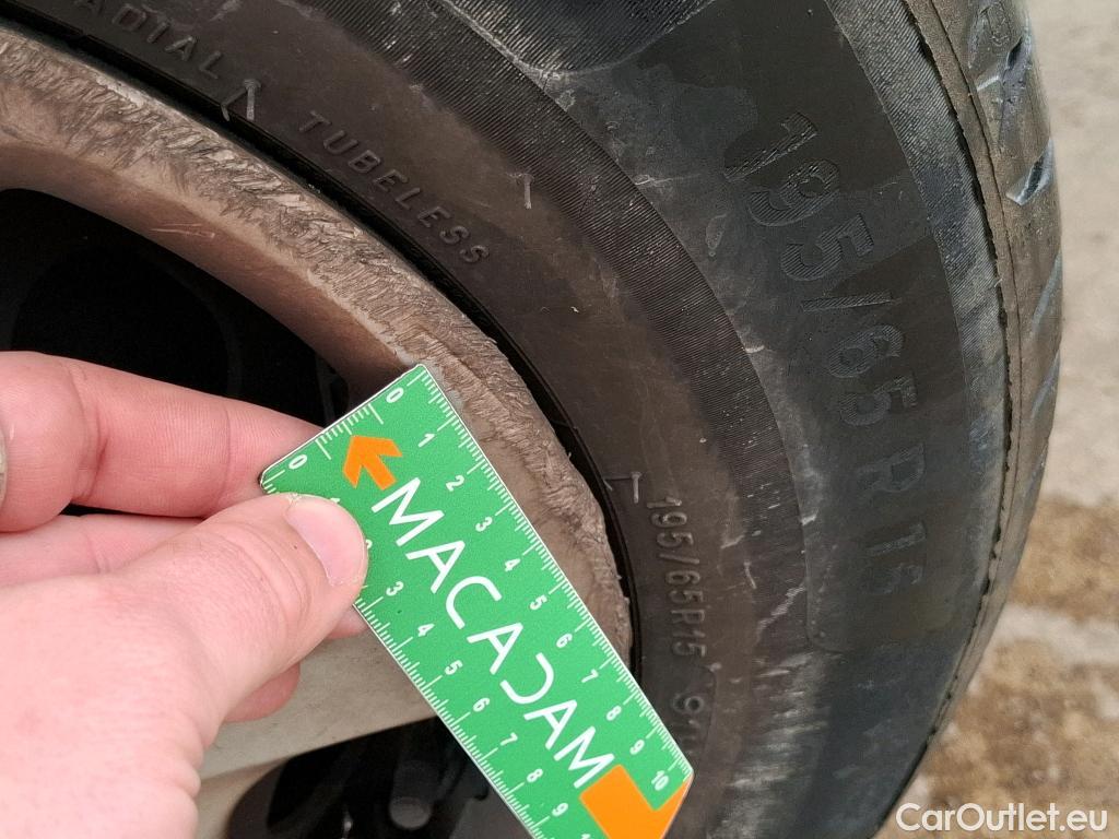  Peugeot  Partner  L1 Premium Pack 1.6 HDi 100CV BVM5 E6 #34