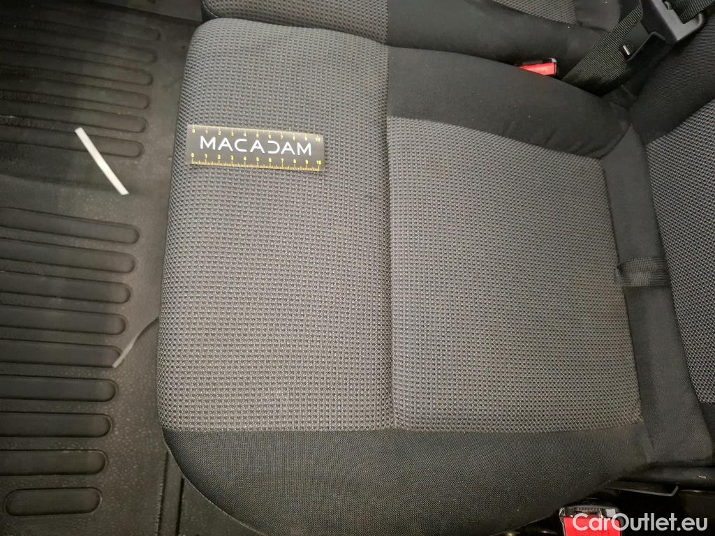  Renault  Master RENAULT  / 2019 / 4P / Fourgon tôlé FG Tr GCF F3300 L2H2 dCi 135 #45