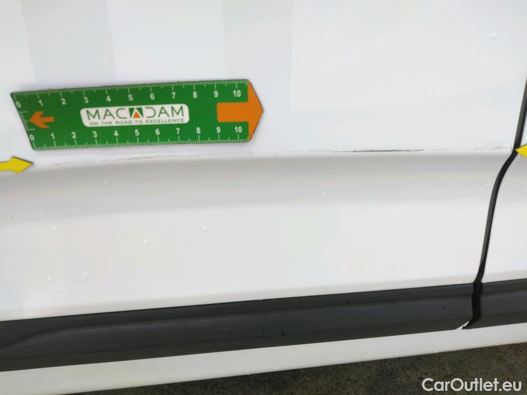  Renault  Clio  V Société Air Nav 1.5 dCi 85CV BVM6 E6dT #32