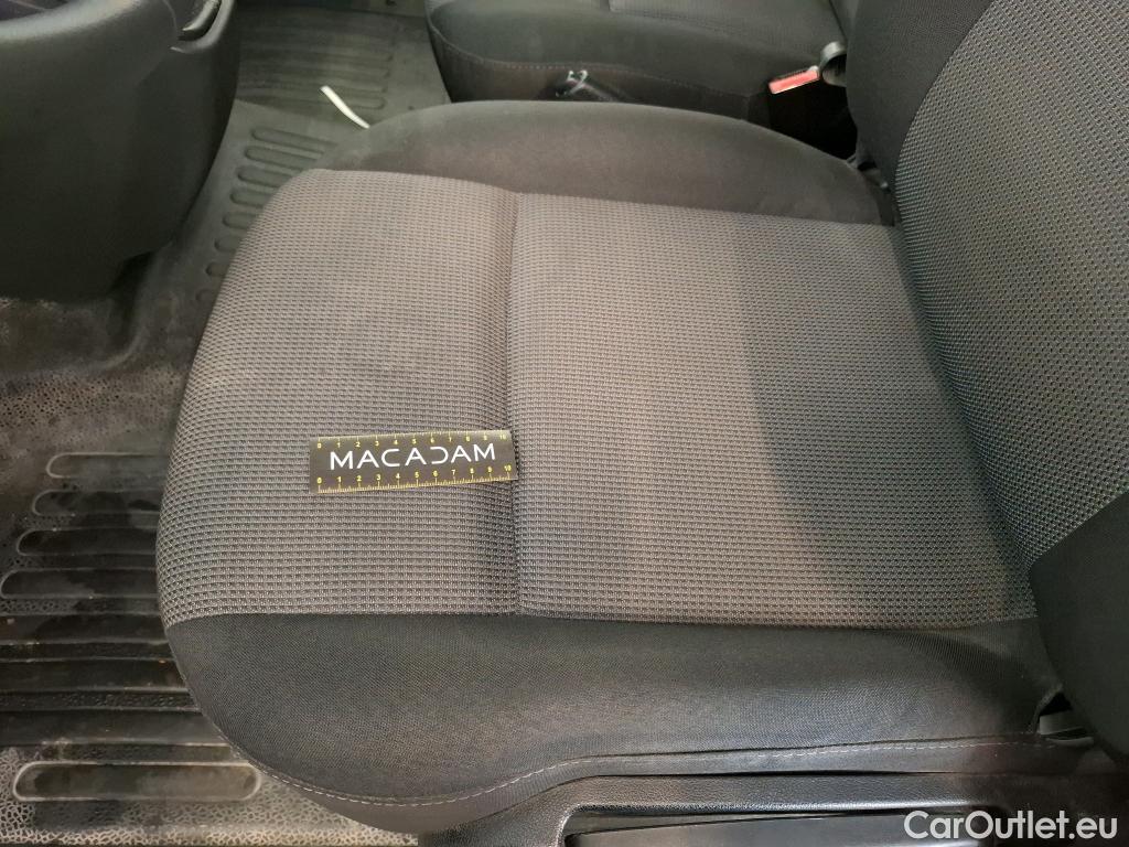  Renault  Master RENAULT  / 2019 / 4P / Fourgon tôlé FG Tr GCF F3300 L2H2 dCi 135 #37