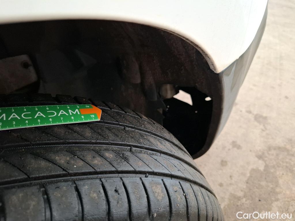  Peugeot  Partner  L1 Premium Pack 1.6 HDi 100CV BVM5 E6 #21