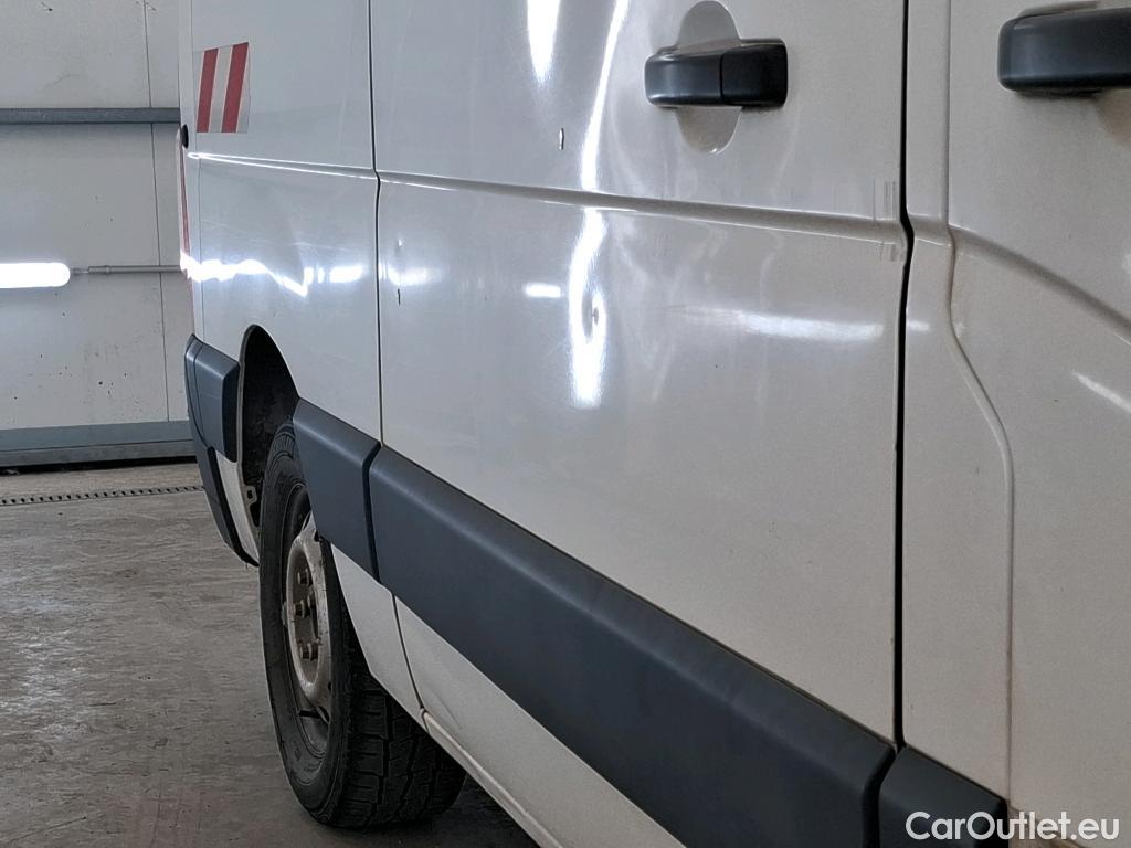  Renault  Master RENAULT  VU 4p Fourgon Gd Conf F3500 L2H2 dCi 125 #51