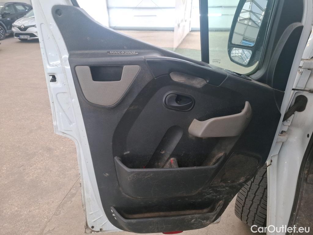  Renault  Master RENAULT  VU 4p Fourgon Gd Conf F3500 L2H2 dCi 125 #162