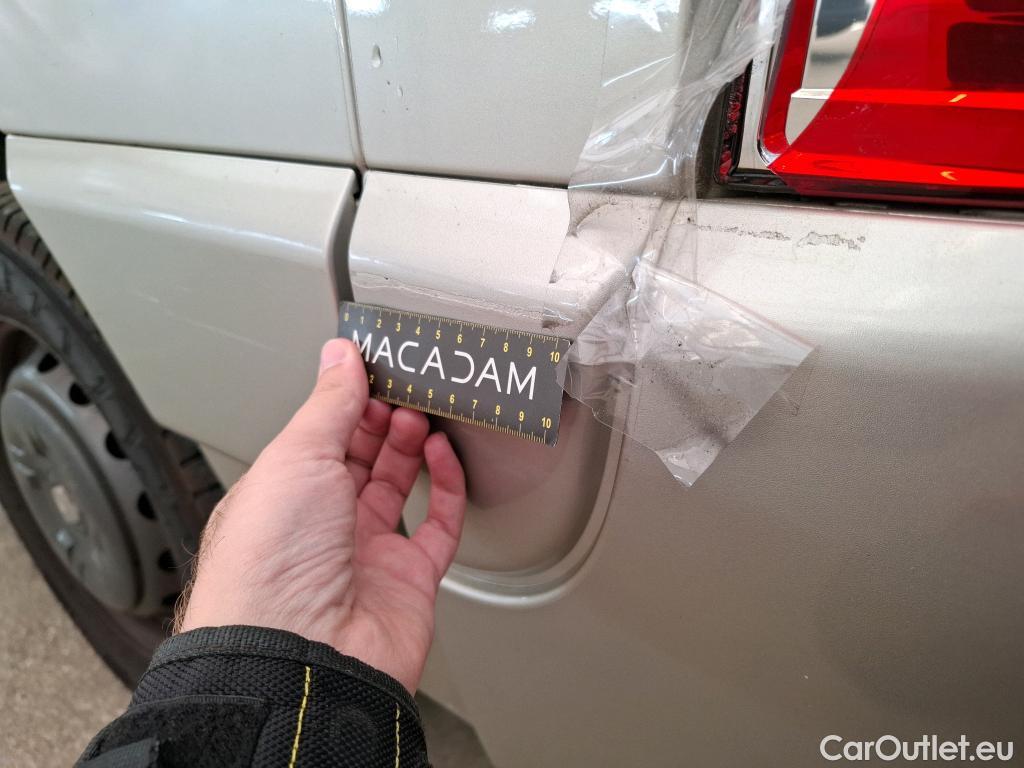  Renault  Master RENAULT  / 2014 / 4P / Fourgon tôlé &FG GCf Trac F3500 L2H2 dCi 110 Euro6 #43