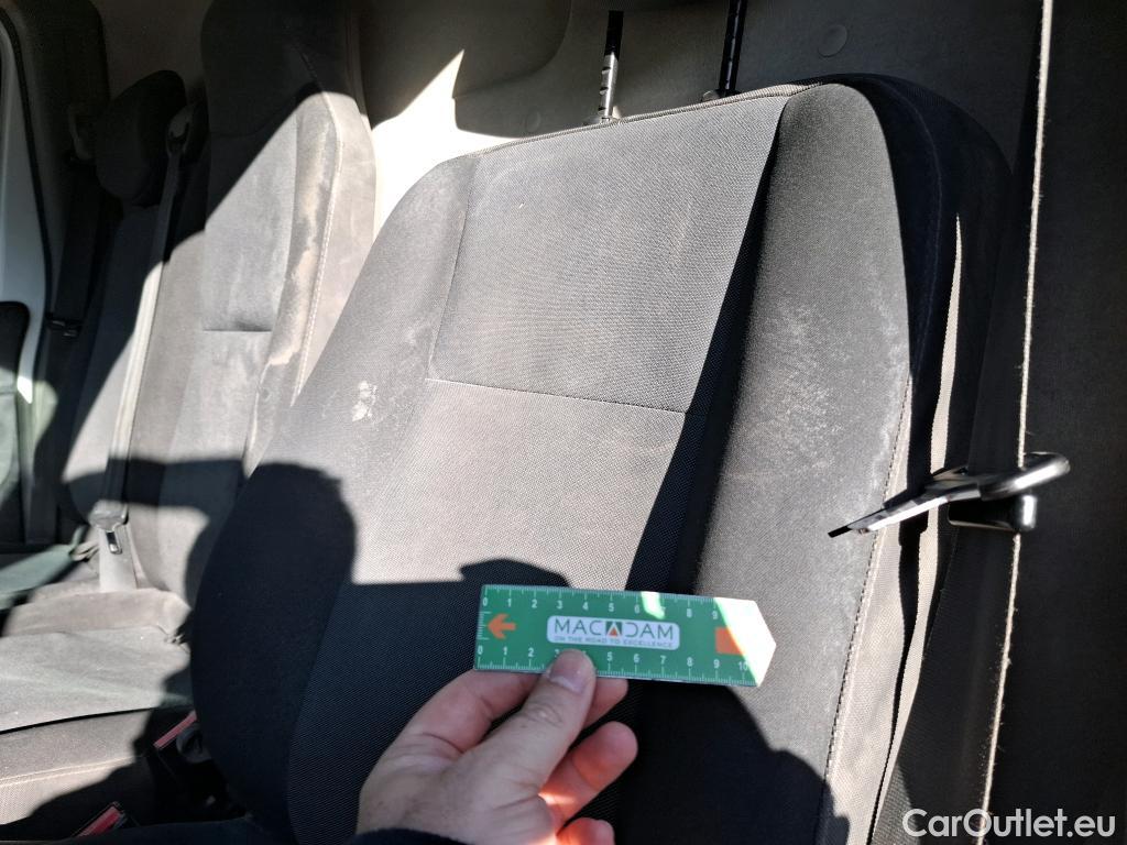  Renault  Master  Fourgon L2H2 3 5 Grand Confort dCi 135CV BVM6 E6dT #50