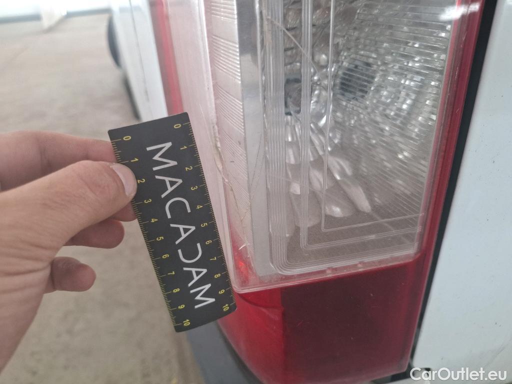  Renault  Master RENAULT  VU 4p Fourgon Gd Conf F3500 L2H2 dCi 125 #107