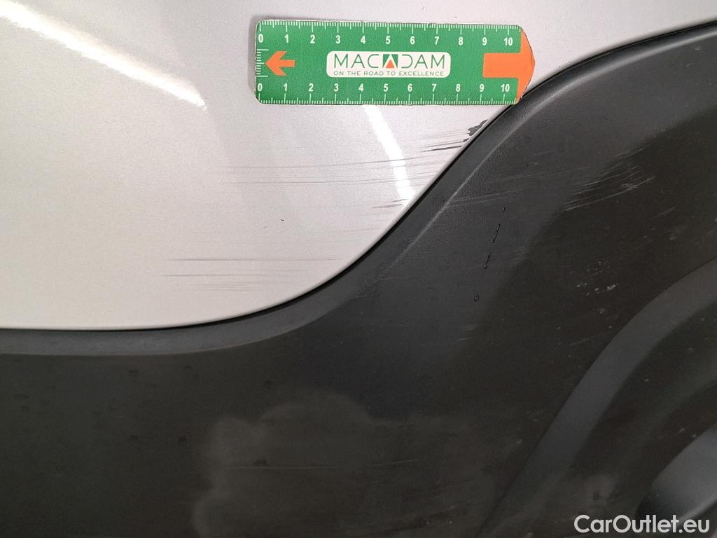  Renault  Trafic  III Fourgon Grand Confort L2H1 1200 dCi 170CV BVA6 E6dT #17