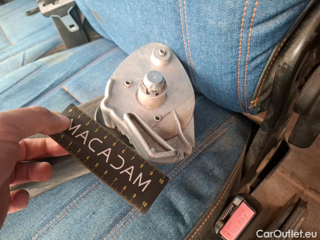  Renault  Master RENAULT  VU 4p Fourgon Gd Conf F3500 L2H2 dCi 125 #66