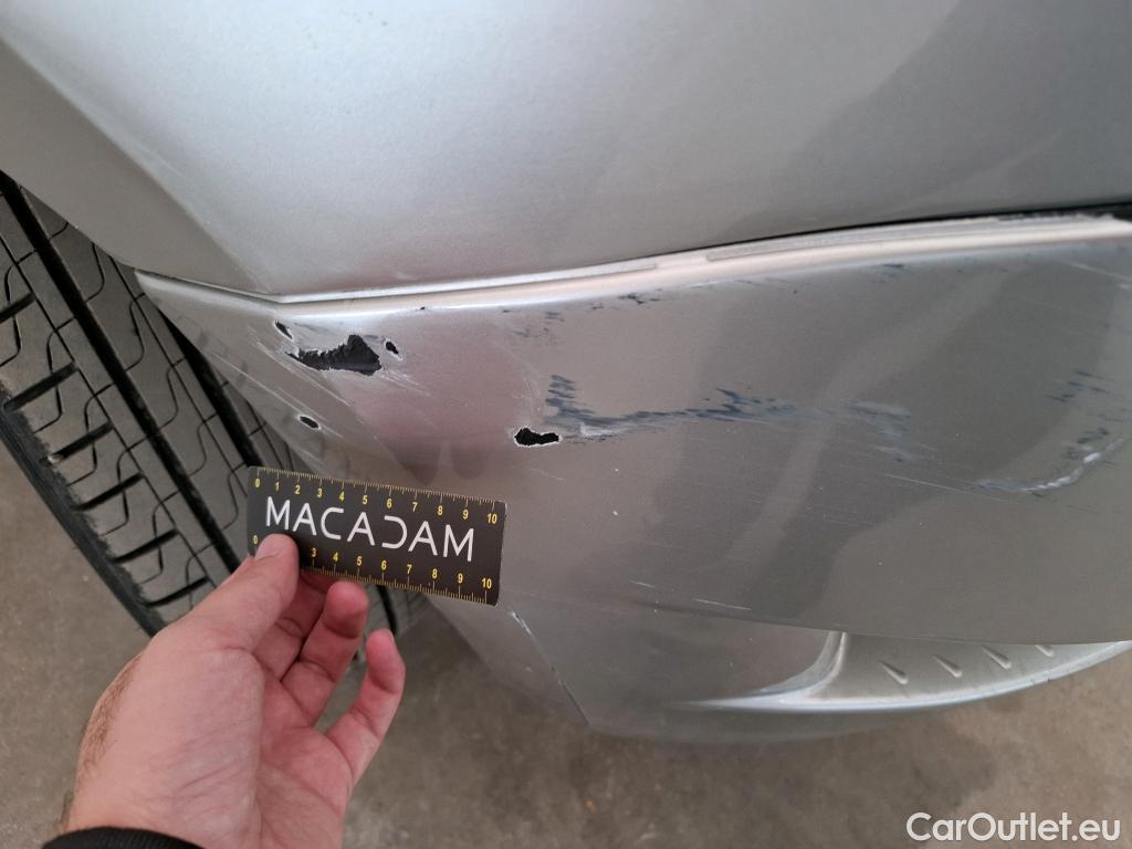  Renault  Master RENAULT  / 2014 / 4P / Fourgon tôlé &FG GCf Trac F3500 L2H2 dCi 110 Euro6 #37