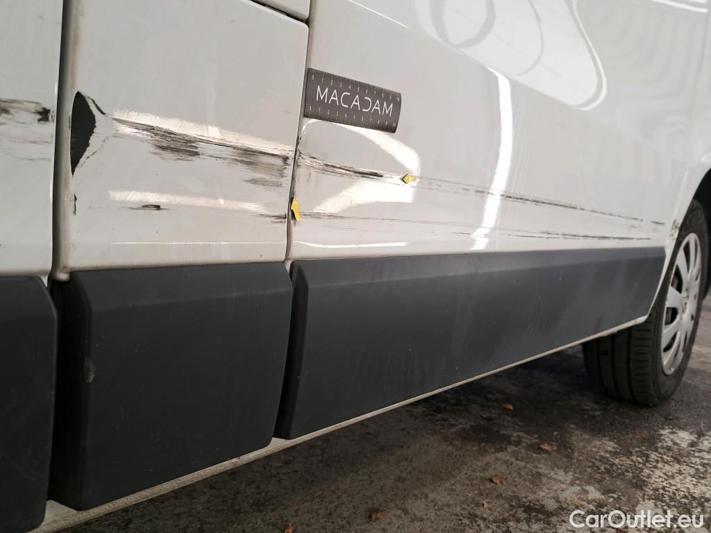  Renault  Trafic RENAULT  VU 4p Fourgon FG GCFL1H1 1000 dCi95 Stop&Start E6 #4