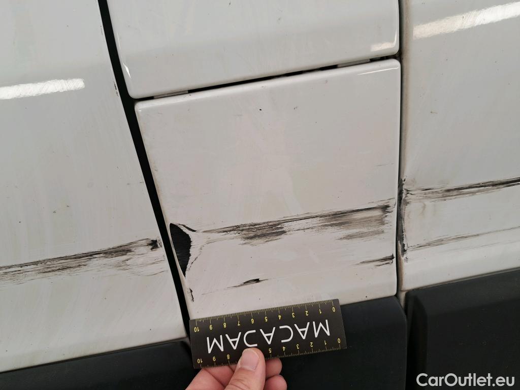  Renault  Trafic RENAULT  VU 4p Fourgon FG GCFL1H1 1000 dCi95 Stop&Start E6 #46