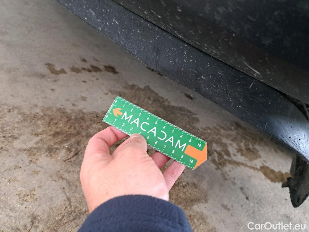  Renault  Trafic  Furgon L1H1 1200 Confort 1.6 dCi 145CV BVM6 E6 #28