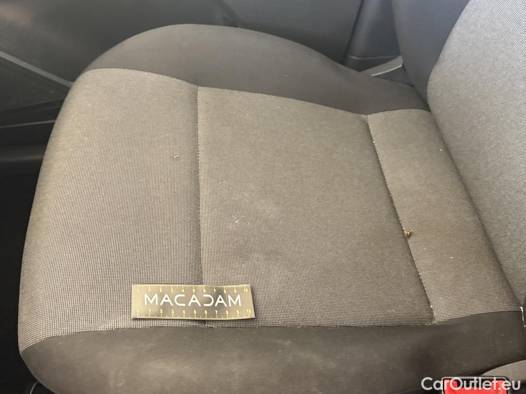  Volkswagen  Caddy VOLKSWAGEN  Van / 2015 / 4P / Fourgonnette 2.0 TDI 75 Business Line #17