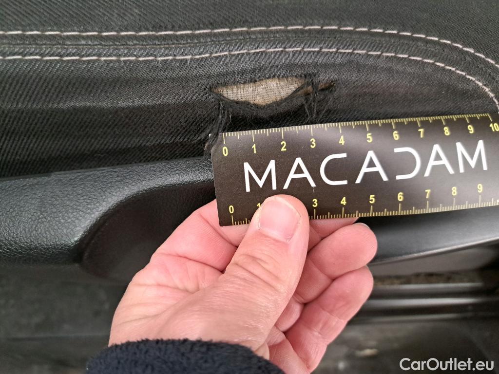  Renault  Trafic RENAULT  VU 4p Fourgon FG GCFL1H1 1000 dCi95 Stop&Start E6 #39