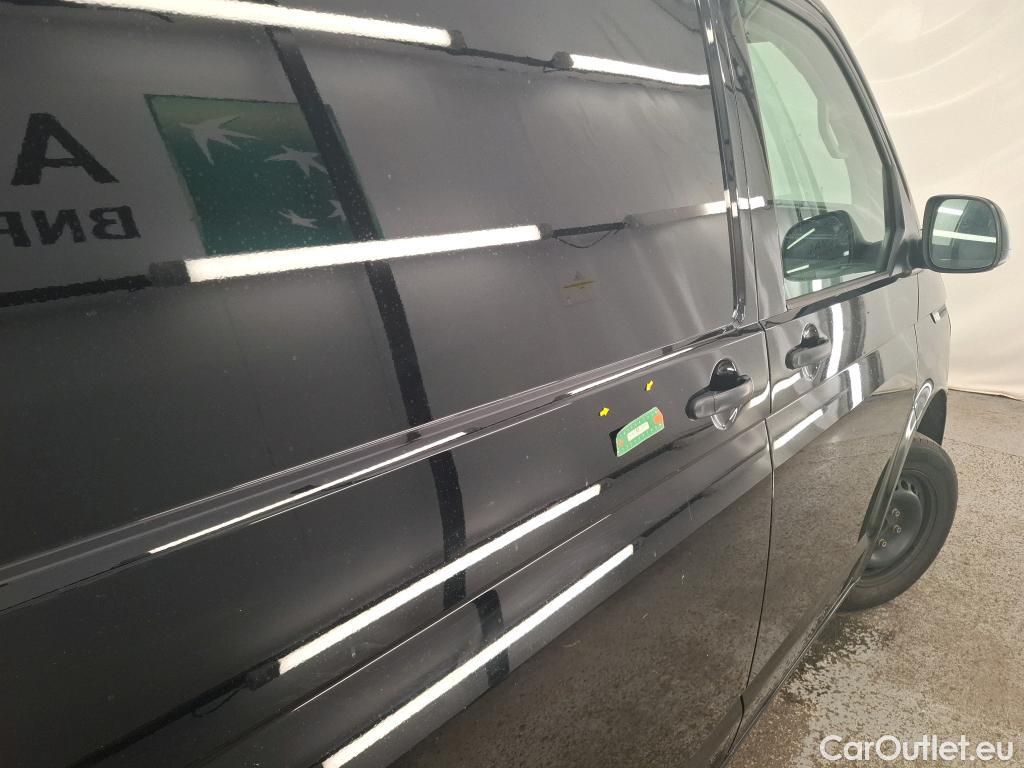  Volkswagen  Transporter VOLKSWAGEN  / 2019 / 4P / Fourgon tôlé 2.0 TDi 150 L1H1 Business #1