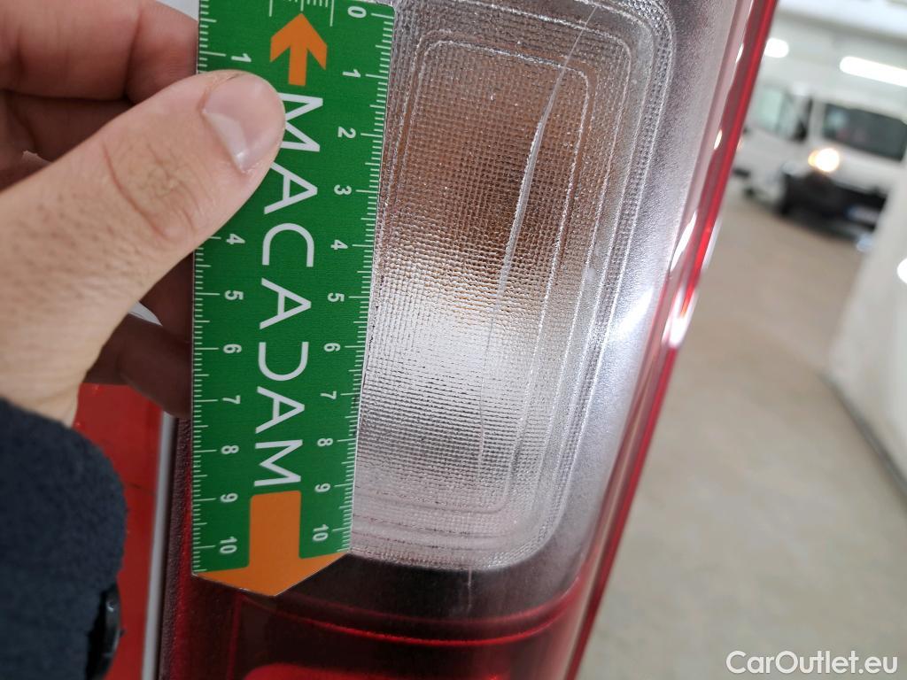  Renault  Trafic  Furgon L1H1 1200 Confort 1.6 dCi 145CV BVM6 E6 #34