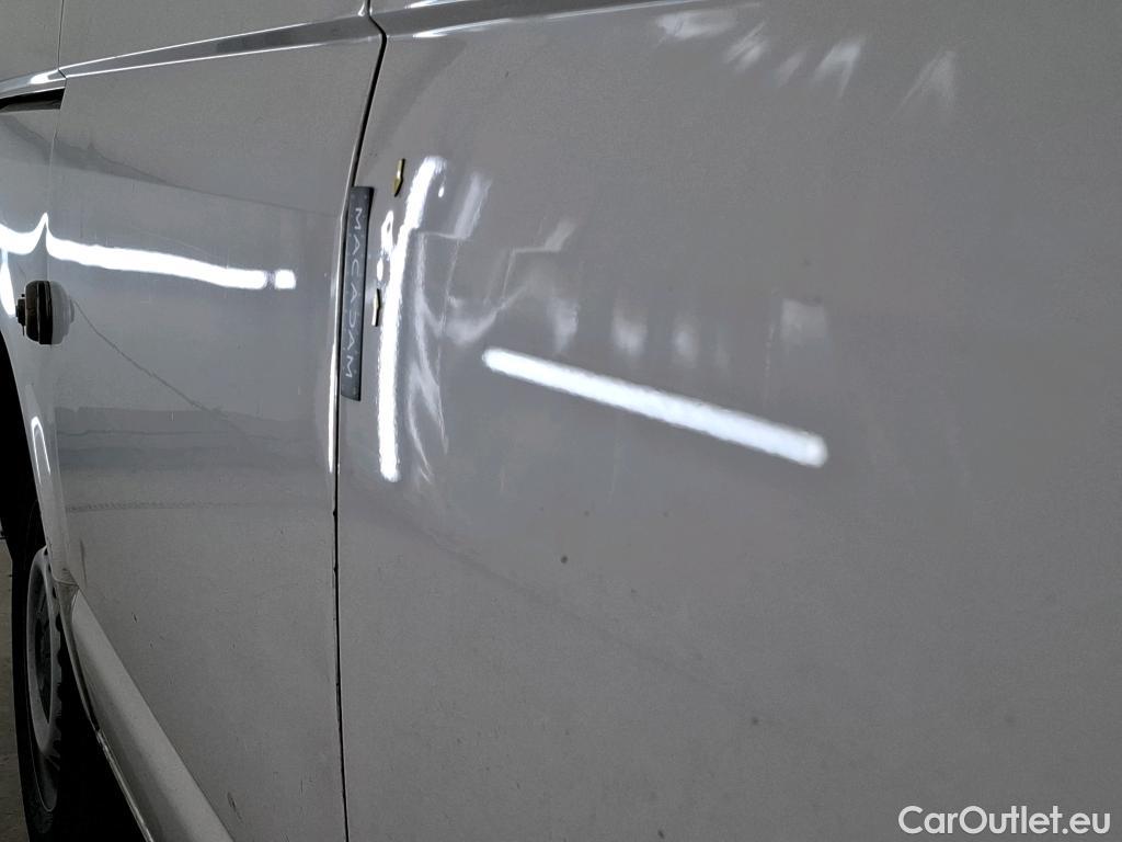  Volkswagen  Transporter VOLKSWAGEN  / 2019 / 4P / Fourgon tôlé 2.0 TDi 90 L1H1 Business #19