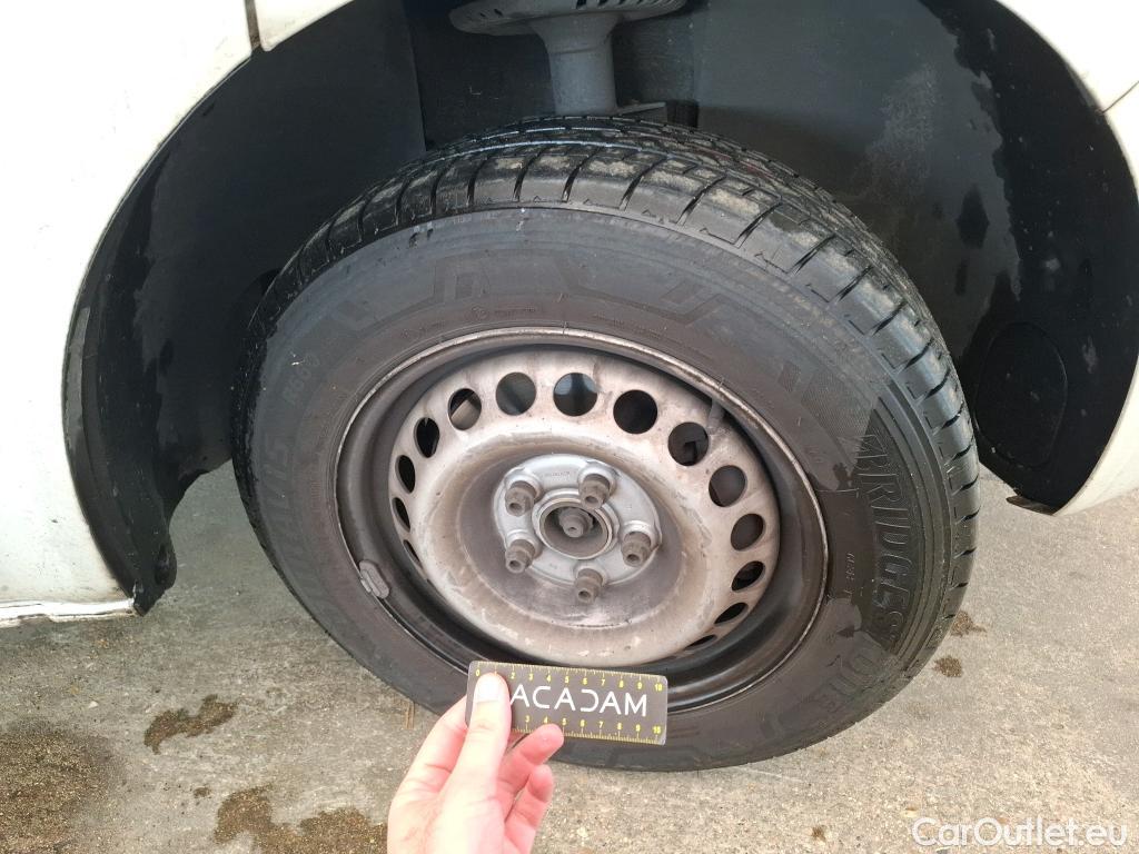  Volkswagen  Transporter VOLKSWAGEN  VU 4p Fourgon 2.0 TDi 102 L1H1 Business Line Plus #52