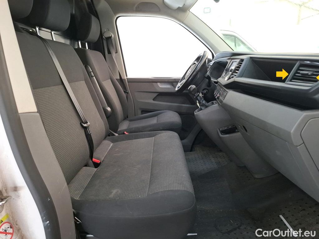  Volkswagen  Transporter VOLKSWAGEN  / 2019 / 4P / Fourgon tôlé 2.0 TDi 90 L1H1 Business #22