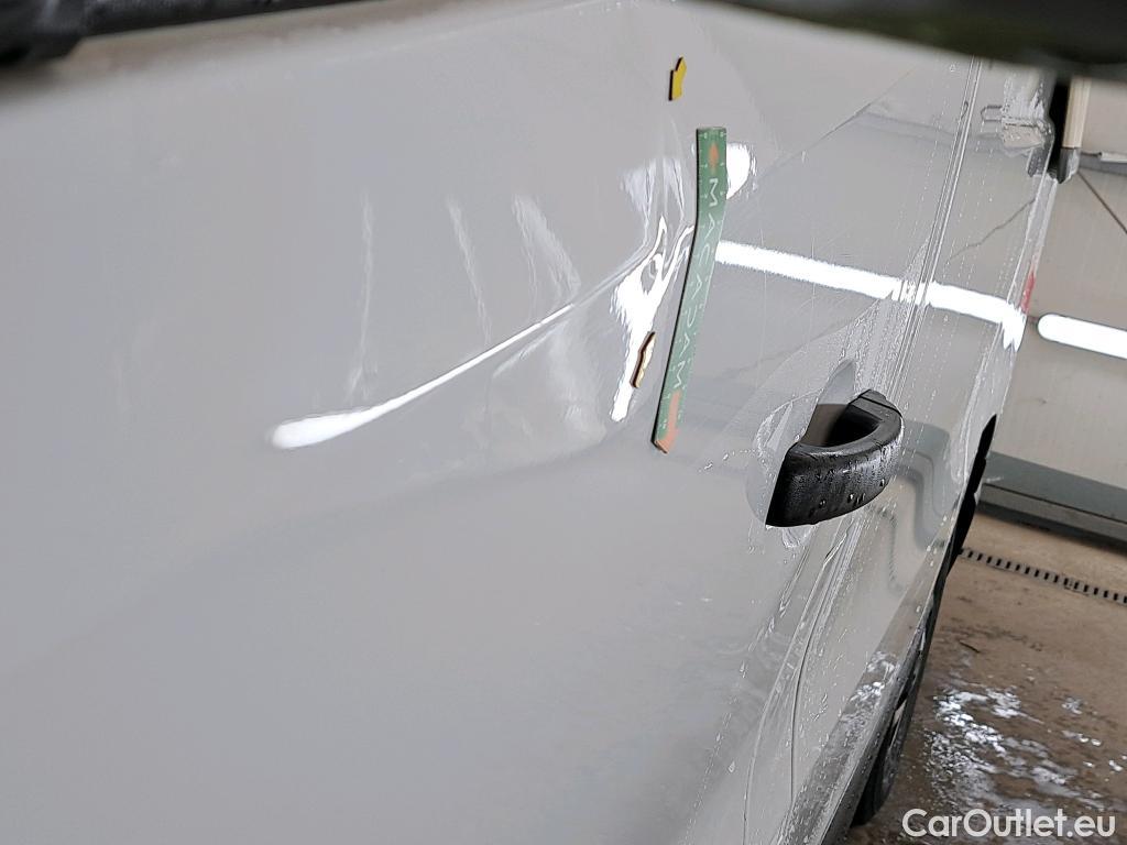  Renault  Trafic  Furgon L1H1 1200 Confort 1.6 dCi 145CV BVM6 E6 #39