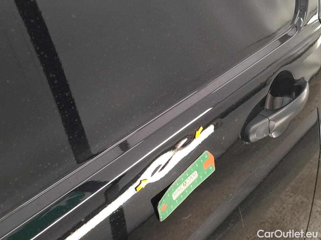  Volkswagen  Transporter VOLKSWAGEN  / 2019 / 4P / Fourgon tôlé 2.0 TDi 150 L1H1 Business #2