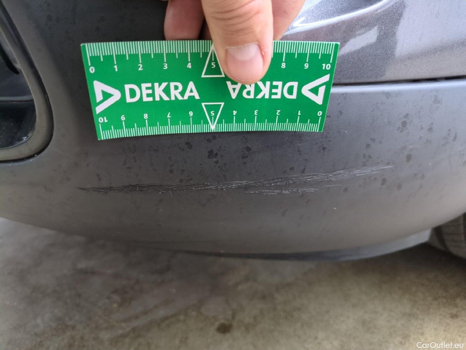  Citroen  C4 Cactus  Feel Business 1.5 BlueHDi 100CV BVM6 E6d #36