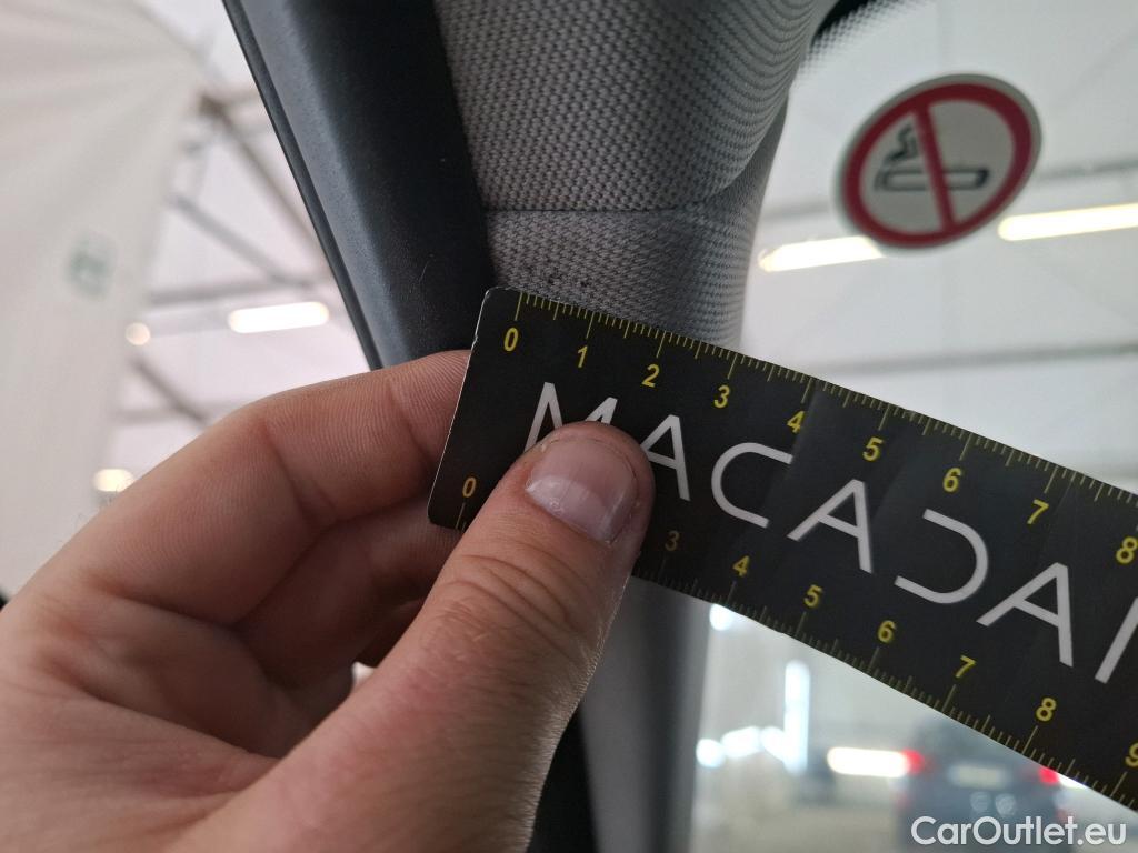  Bmw  Serie 1 BMW Série 1 / 2019 / 5P / Berline 116i DKG7 Business Design #13