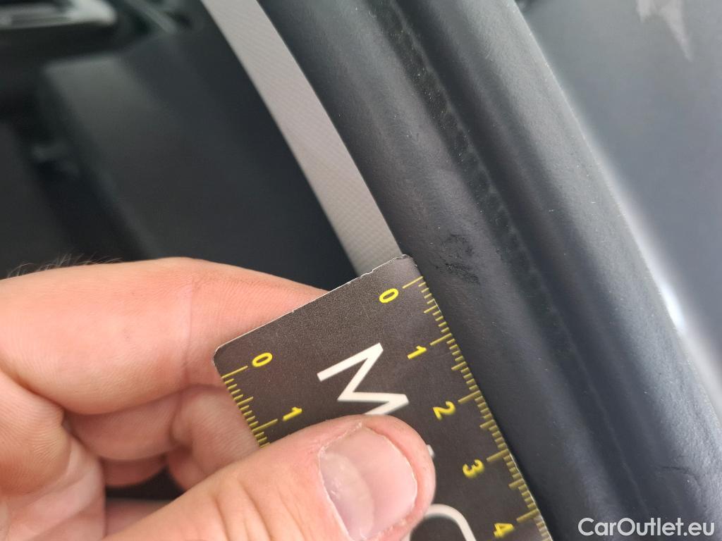  Bmw  Serie 1 BMW Série 1 / 2019 / 5P / Berline 116i DKG7 Business Design #19