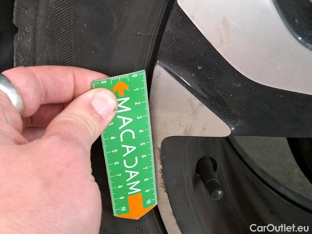  DS  DS7 7 Crossback Business 1.5 BlueHDi 130CV BVA8 E6d #50