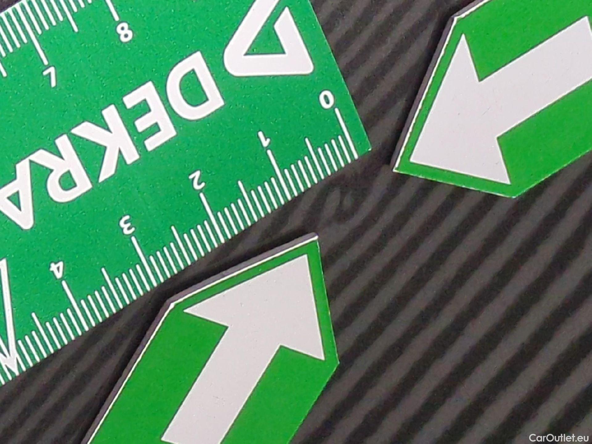  Citroen  C4 Cactus  Feel Business 1.5 BlueHDi 100CV BVM6 E6d #38