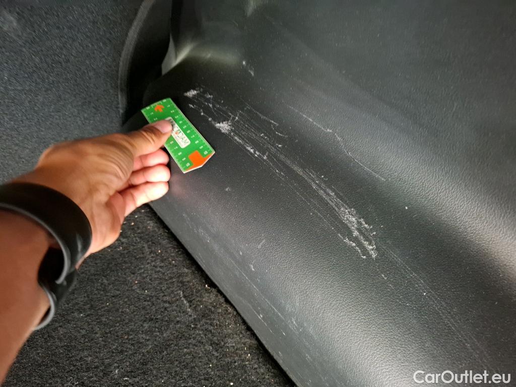  Hyundai  Tucson HYUNDAI  / 2020 / 5P / SUV 1.6 PHEV 265 HTRAC EXECUTIVE 4WD AUTO #2