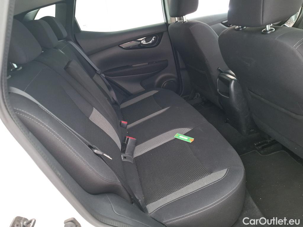  Nissan  Qashqai NISSAN  / 2017 / 5P / Crossover 1.5 DCI 115 Business Edition #3