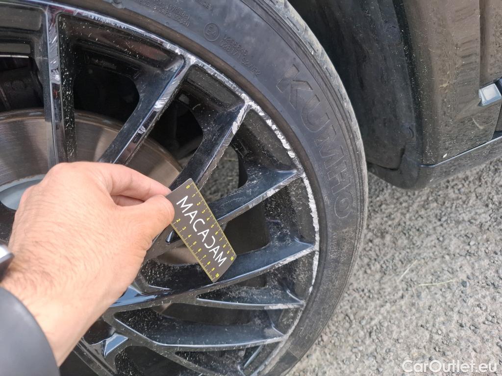  Jeep  Compass JEEP  / 2021 / 5P / SUV 1.3 TURBO T4 240 4XE S #63