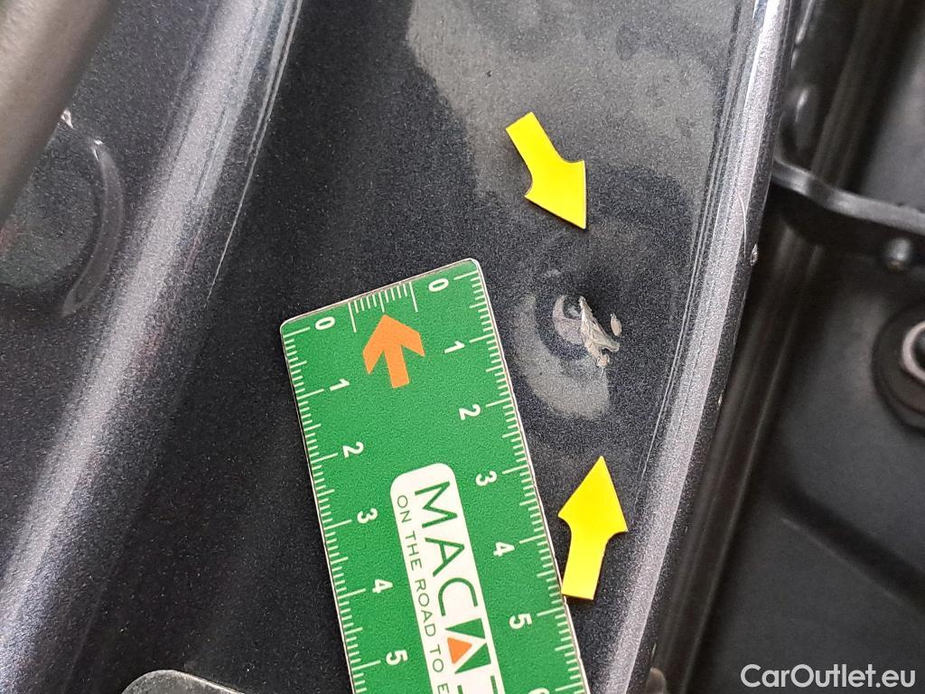  Nissan  Micra NISSAN  / 2016 / 5P / Berline IG-T 100 Business Edition #3