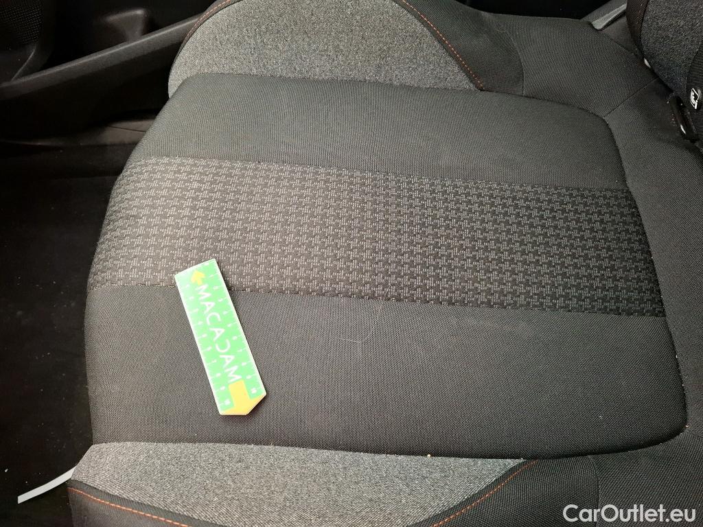  Peugeot  3008  Active Business 1.5 HDi 130CV BVA8 E6d #23