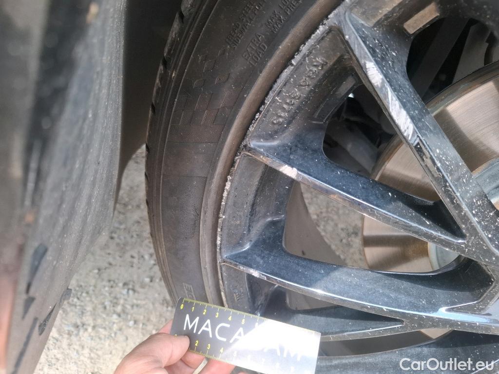  Jeep  Compass JEEP  / 2021 / 5P / SUV 1.3 TURBO T4 240 4XE S #48