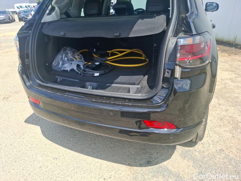  Jeep  Compass JEEP  / 2021 / 5P / SUV 1.3 TURBO T4 240 4XE S #26