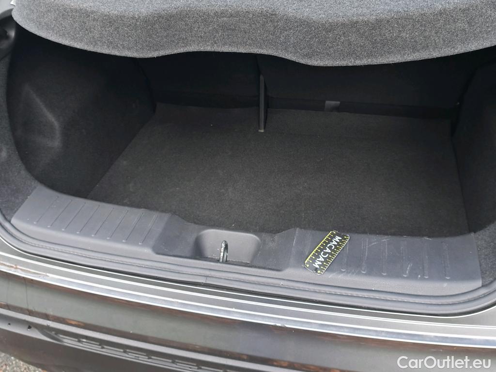  Nissan  Juke NISSAN  / 2019 / 5P / Crossover DIG-T 114 BVM6 Business Edition #22