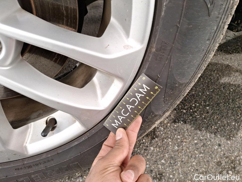  Ford  Kuga  Titanium Hybrid 2.5 190CV BVA6 E6dT #16