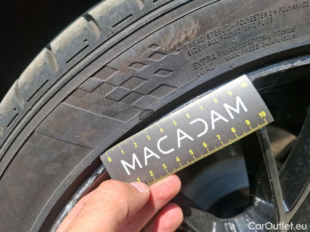  Jeep  Compass JEEP  / 2021 / 5P / SUV 1.3 TURBO T4 240 4XE S #9