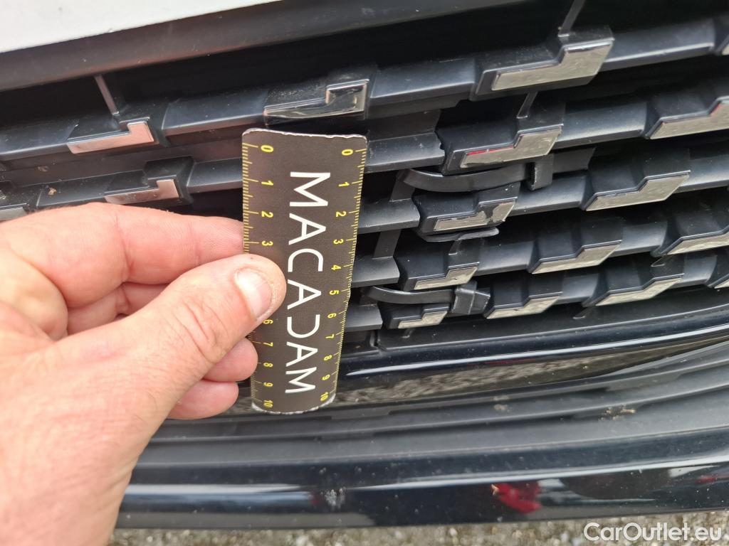  Peugeot  208  Allure Business 1.2 PureTech 100CV BVA8 E6d #4