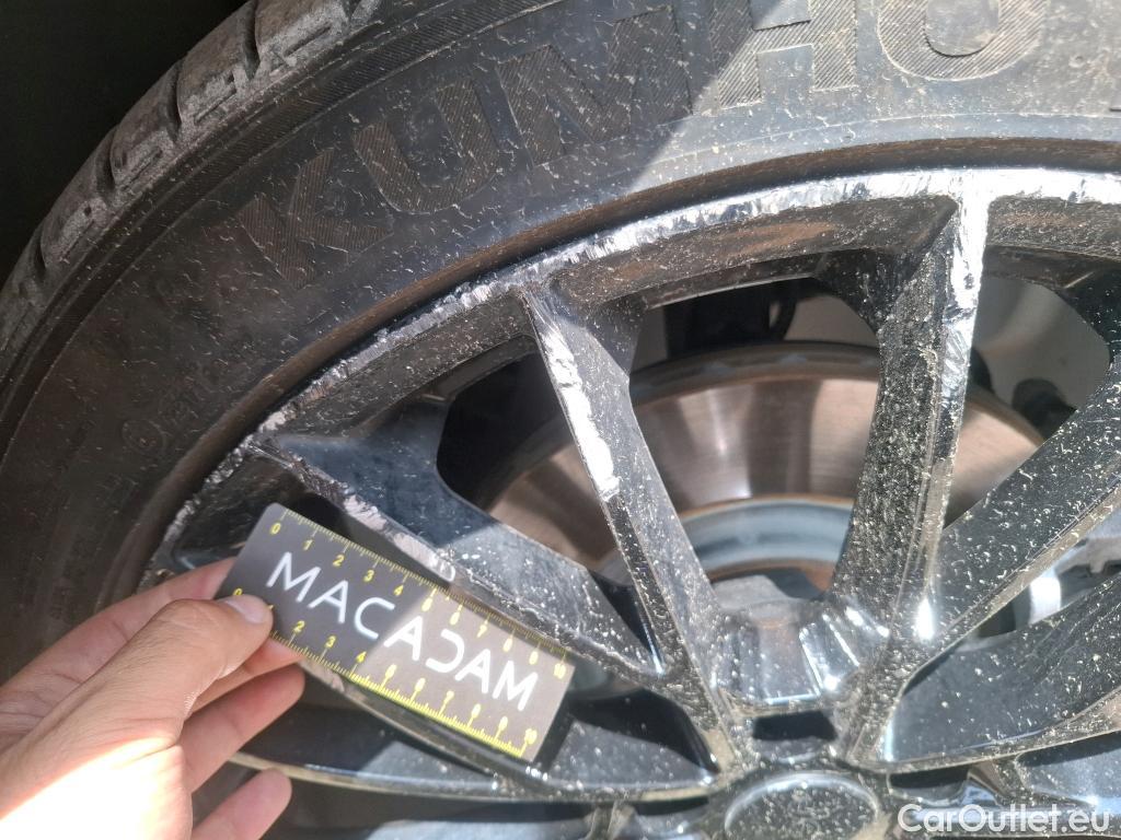  Jeep  Compass JEEP  / 2021 / 5P / SUV 1.3 TURBO T4 240 4XE S #42