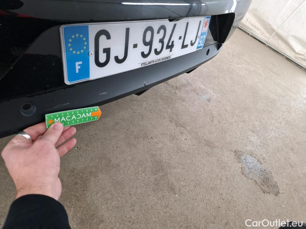  Peugeot  508 PEUGEOT  / 2018 / 5P / Berline PureTech 130 S&S EAT8 Active Pack #66