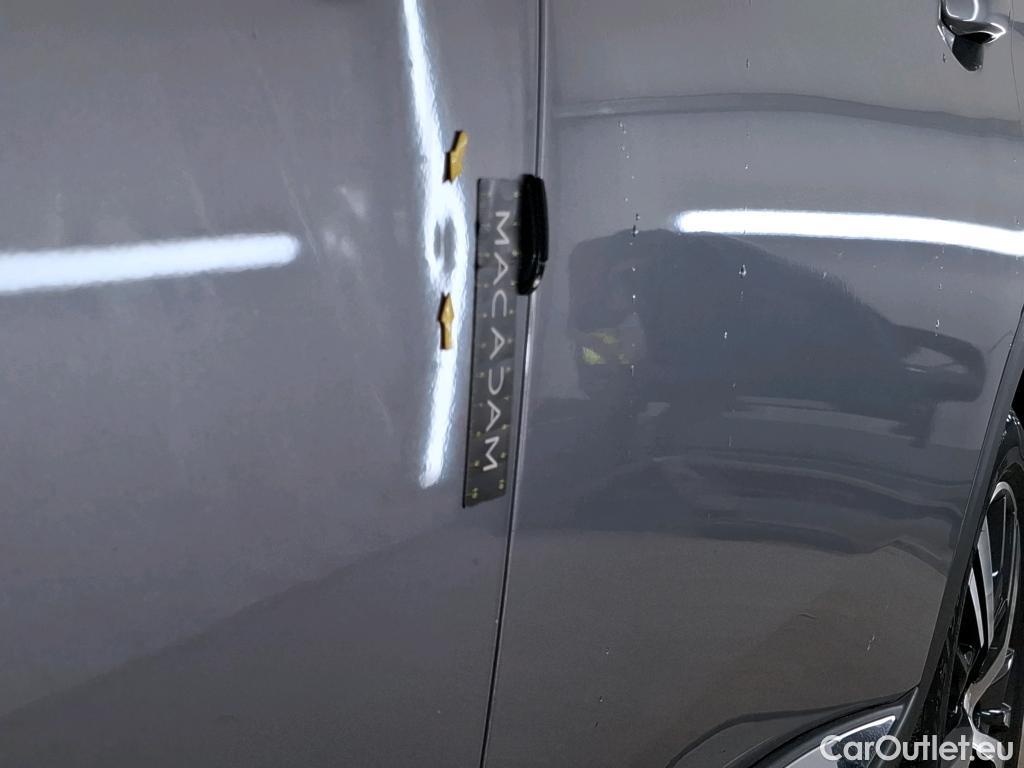  Peugeot  5008  GT Line 1.6 PureTech 180CV BVA8 7 Sieges E6dT #18