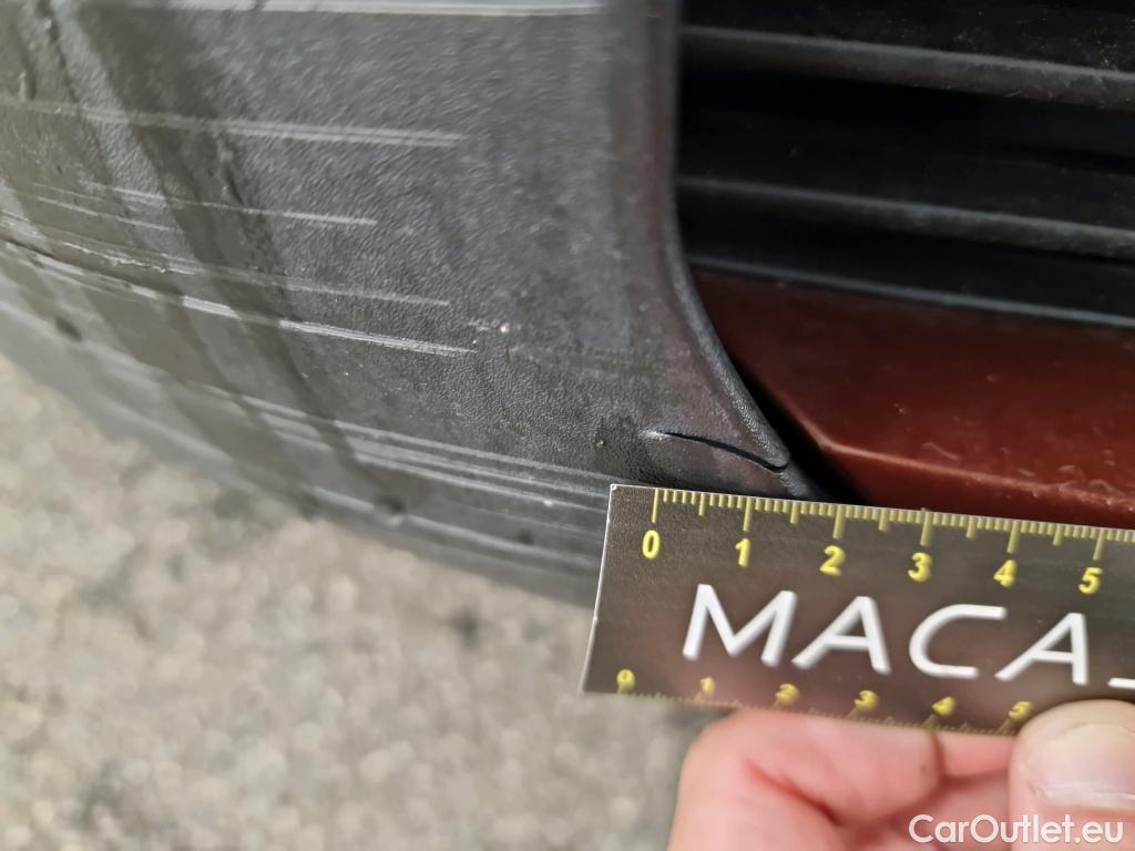  Peugeot  3008  Allure Business 1.5 HDi 130CV BVA8 E6d #4