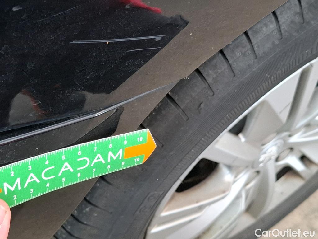  Peugeot  508 PEUGEOT  / 2018 / 5P / Berline PureTech 130 S&S EAT8 Active Pack #9