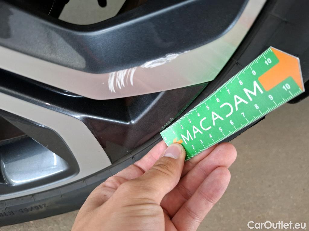  Renault  Captur  II Intens 1.6 E-TECH Plug-in 160CV BVA6 E6d #28